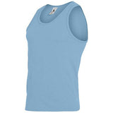 Camiseta sin mangas atlética de poliéster / algodón Camiseta y pantalones cortos azul claro de baloncesto para adultos